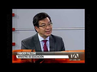 Entrevista a Fander Falconí, ministro de Educación
