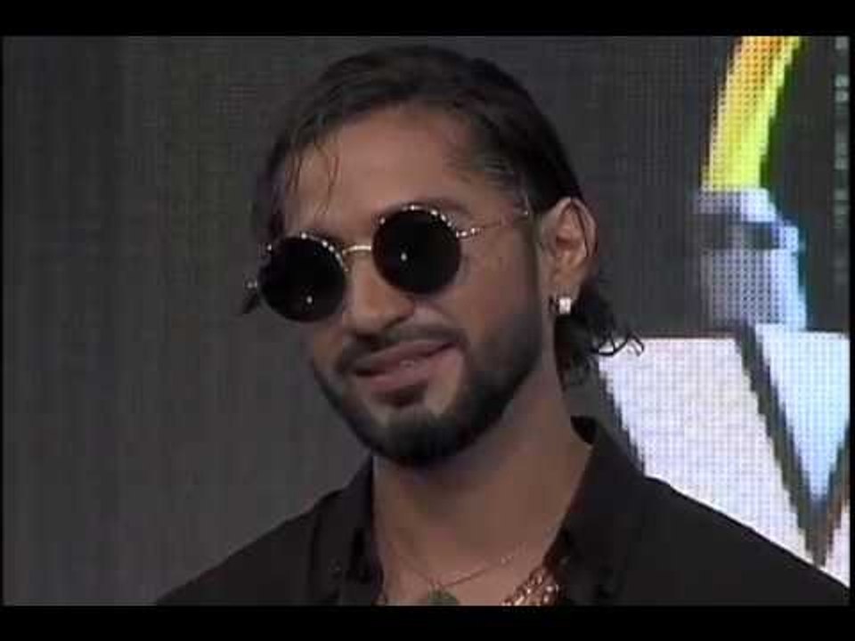 GALA 33 YMLL5 - Maluma