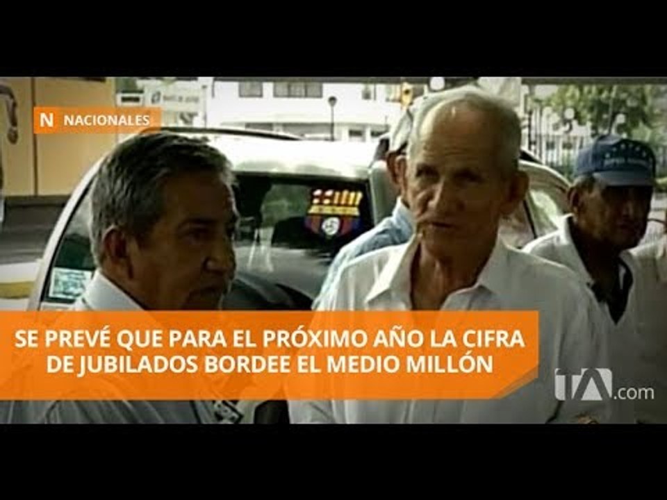 Jubilados rechazan el presupuesto que asignará el gobierno al IESS - Teleamazonas