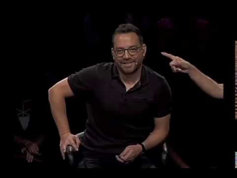 GALA 40 YMLL5 - Maluma