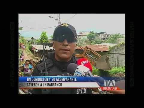 Vehículo cayó al barranco con todo y ocupantes