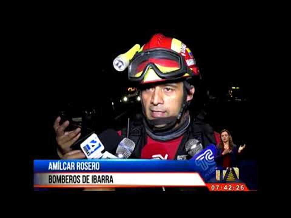 Una persona falleció y otras 35 están heridas tras accidente de tránsito en Imbabura  -Teleamazonas