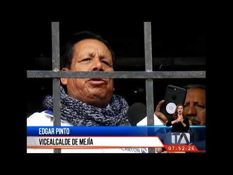 Concejales se tomaron el municipio de Mejía en rechazo al Alcalde -Teleamazonas