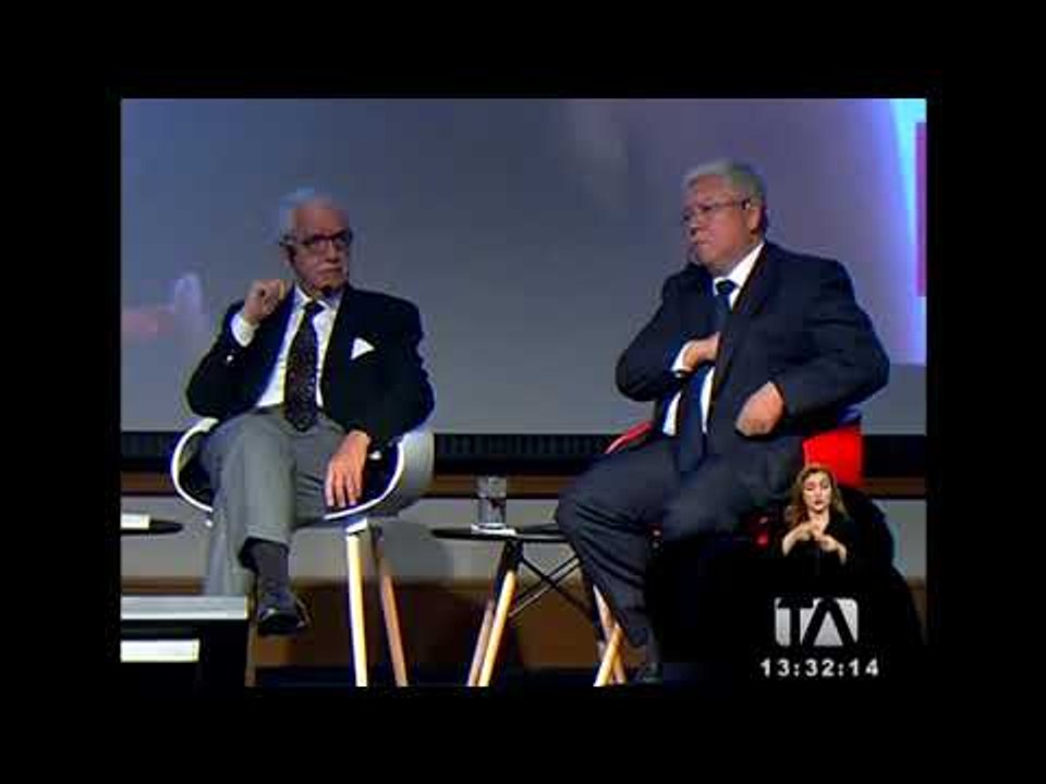 Economistas plantearon sus criterios en Foro de Perspectivas Económicas  -Teleamazonas