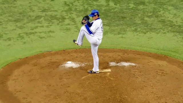 マツダオールスターゲーム2015 康晃ジャンプ（横浜DeNAベイスターズ）