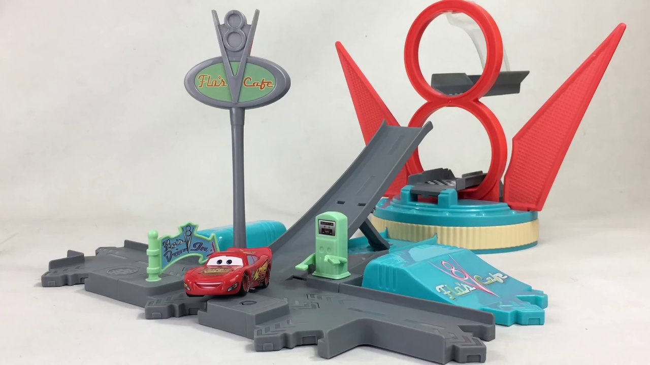 Disney Pixar Cars Jump and Race Flo's V8 Cafe Story Set w