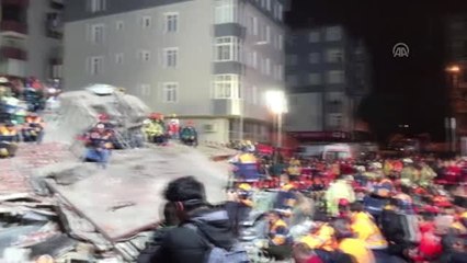 Kartal'da Bina Çöktü - Kurtarma Ekiplerinin Çalışması (Yayın Yasaklı) (2)