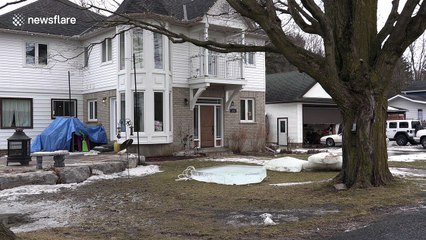 Sudden mild weather causes thaw, leaving huge ice chunks on Ontario river