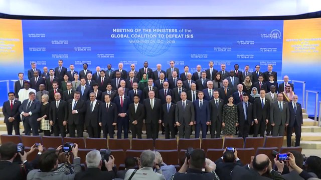 Çavuşoğlu, DEAŞ Karşıtı Koalisyon Dışişleri Bakanları toplantısına katıldı - Aile fotoğrafı - WASHİNGTON