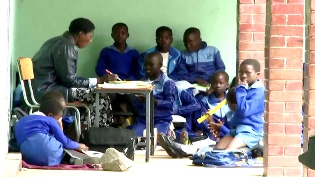 Zimbabwe school teachers launch nationwide strike