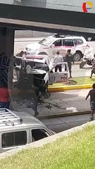 Patrullero impacta contra base de puente en la Vía Expresa