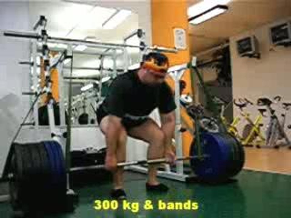 DEADLIFT.REV.BANDS.300.KG.X.3.APRIL.06