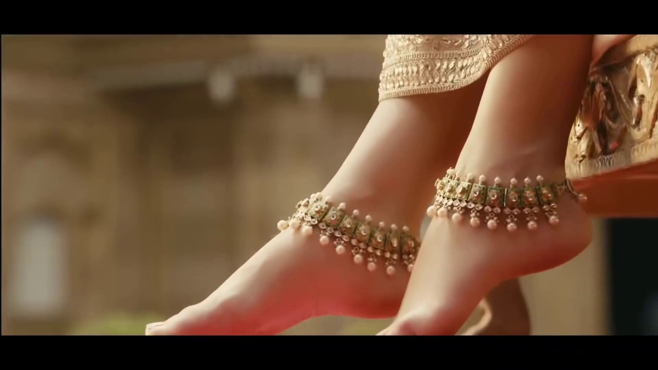 Dilbar Arabic Version | Fnaire Feat. Nora Fatehi