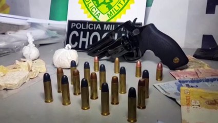 Casal é detido com arma, munições e droga; Filhos são entregues ao Conselho Tutelar