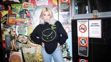 Anushka Sharma FUNNY REPLY To Duplicate Julia Michaels