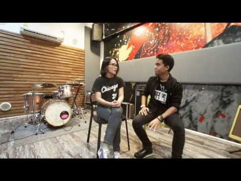 Rock N' Learn : ปฐมฤกษ์กับมือกลองหญิง ''จุ-จุรีพร'' Abuse the Youth [Ep.1/2]