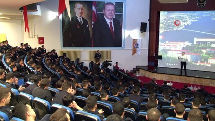 Emniyet Müdürü Ahmet Sula’ya ‘yılın sanatçısı’ ödülü