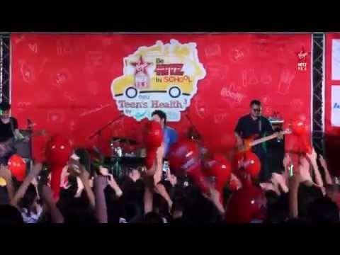 Be Hitz In School : ไม่บอกเธอ - โต๋ ศักดิ์สิทธิ์ @ โรงเรียนสตรีวิทยา