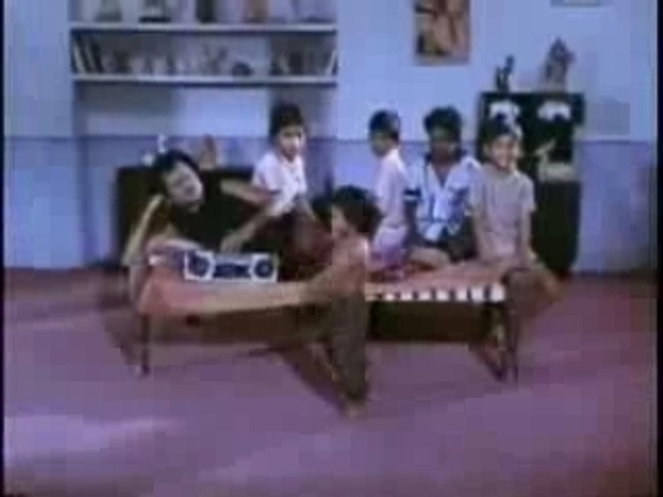 breakdance d'un petit nain indien by mitch