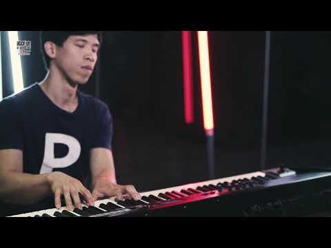 ชายคนแรกผู้มอบดอกไม้ให้เธอ - Møle The Explosion | Rock On Live Session