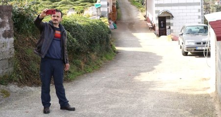 Rize'de Caminin Altından Geçen Köy Yolu, Görenleri Hayrete Düşürüyor