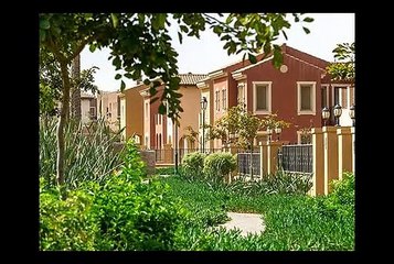 تاون هاوس للبيع في مفيدا القاهرة الجديدة 370 متر