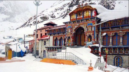 Download Video: Uttarakhand : Badrinath receives fresh snowfall in Chamoli District, WATCH Video | Oneindia News