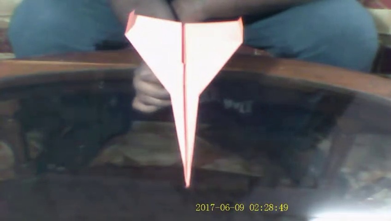 How to make a plane that flies far || Tutorial-5