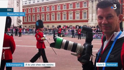 Eurozapping : un enfant disparu en 1999 retrouvé et un otage de Daech depuis 2012 serait vivant