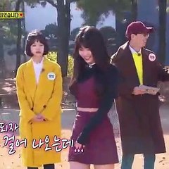 Momo (TWICE) nhảy Taki Taki