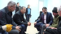 Çevre ve Şehircilik Bakanı Kurum yaralı vatandaşları ziyaret etti - İSTANBUL