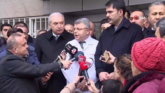 Bakan Kurum ve yaralıların bulunduğu hastanenin Başhekimi göçükle ilgili açıklamalarda bulundu