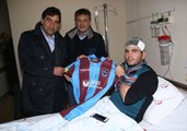Trabzonspor Teknik Direktörü Ünal Karaman'dan Gazi Muhammet Atmaca'ya Ziyaret!