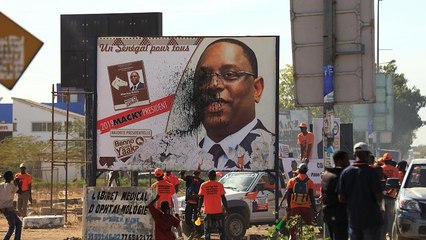 Sénégal : le camp du président Sall ignore les propos de l'ex-président Wade