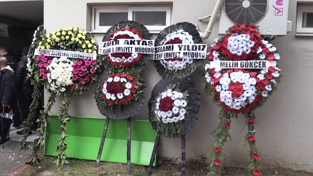 Fatih Terim'in babası Talat Terim son yolculuğuna uğurlanıyor (3) - ADANA