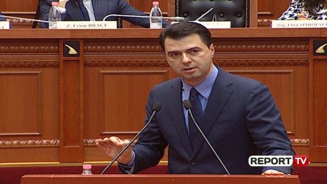 Report TV - Negociatat, Balla: Kushtet janë plotësuar, Basha: Nuk hapen pa qeveri tranzitore