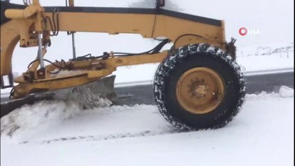 Bursa’nın dağ ilçeleri beyaza büründü