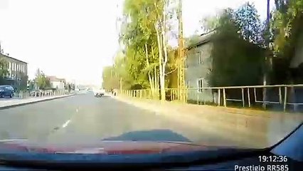 CAR CRASH AND FAILS, CRAZY DRIVING COMPILATION JANUARY 2019