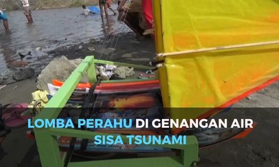 Lomba Perahu di Genangan Air Sisa Tsunami