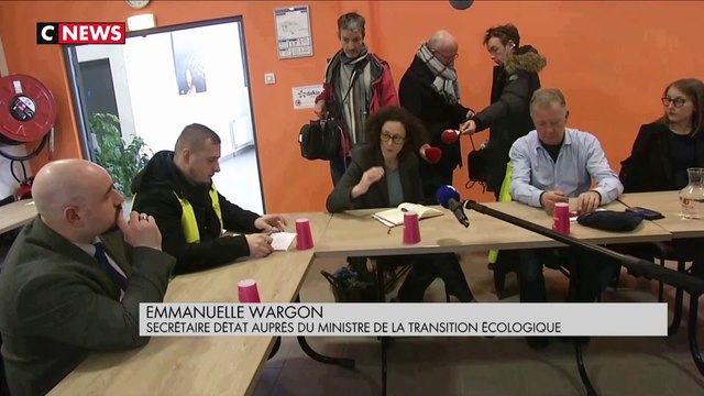 Emmanuelle Wargon face aux «gilets jaunes»