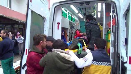 Ordu’da freni patlayan dolmuş duvara çarptı: 8 yaralı