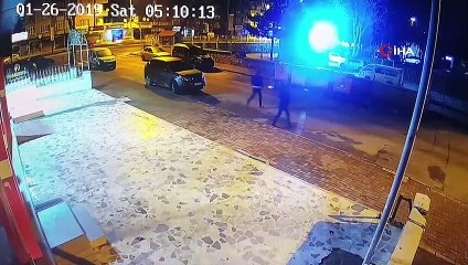 Otomobillerden Akü çalan hırsızlık şüphelileri yakalandı