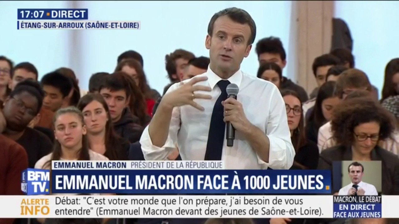 Emmanuel Macron sur le harcèlement : "À l'école et au-dehors, l'élève doit être absolument protégé"