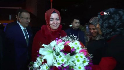 下载视频: AK Parti Genel Başkan Yardımcısı Fatma Betül Sayan Kaya Nevşehir’de