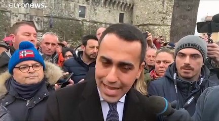 Франция отзывает посла в Италии