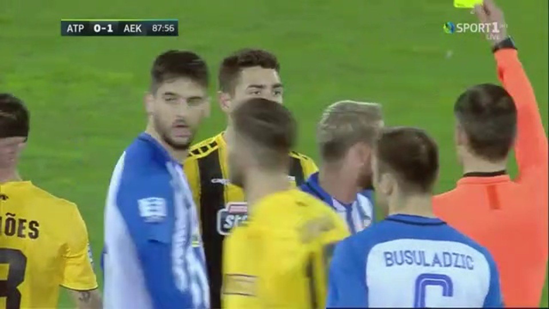 Ezequiel Ponce Red Card (Second Yellow Card) - Atromitos vs AEK 07.02.2019  [HD] - video Dailymotion