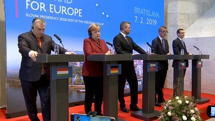 Angela Merkel incontra il Gruppo di Visegrad