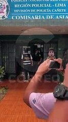 poly avila en comisaria