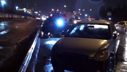 7 aracın karıştığı kazada 1 kişi yaralandı - KOCAELİ