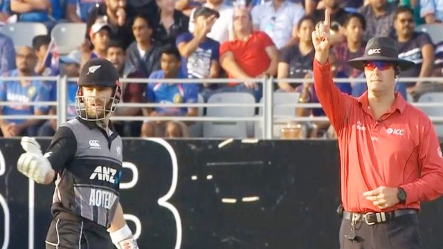 Ind vs NZ 2nd T20I: Kane Williamson gets angry on umpire for DRS blunder| वनइंडिया हिंदी
